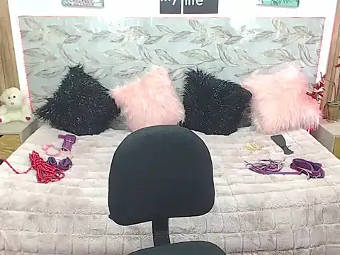 rossyvalbuena online show from February 14, 1:55 pm