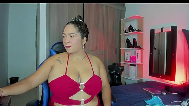 Snapshot of _lissa_02 chatting on July 16, 2:19 am lissa 02 online show from July 16, 2:19 am