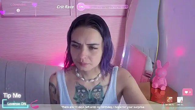 Snapshot of zarcasutra_t chatting on July 17, 12:46 pm zarcasutra t online show from July 17, 12:46 pm