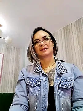Snapshot of zarcasutra_t chatting on May 13, 1:07 pm zarcasutra t online show from May 13, 1:07 pm