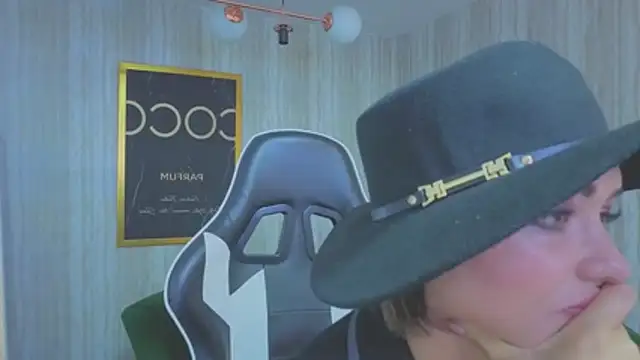 zarcasutra t online show from February 19, 12:46 pm