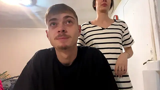 Snapshot of niko2coul chatting on January 11, 7:15 am niko2coul online show from January 11, 7:15 am