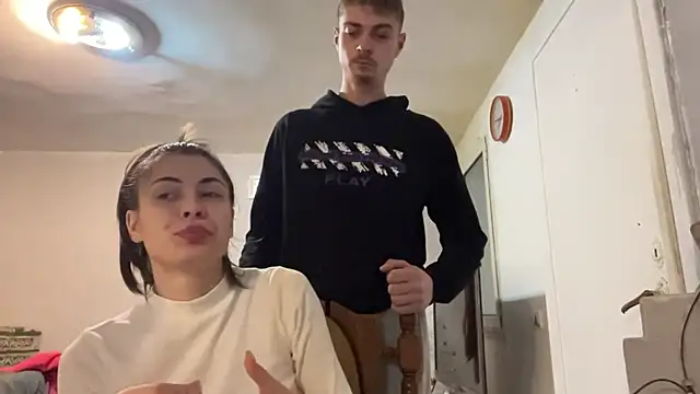 Snapshot of niko2coul chatting on January 14, 7:34 am niko2coul online show from January 14, 7:34 am