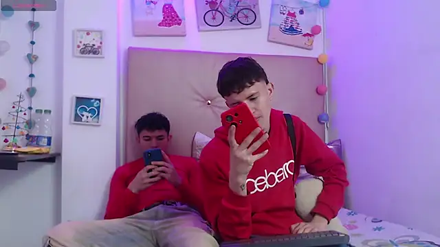 iam  lukas   online show from January 8, 4:13 pm