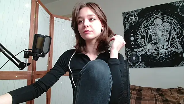 Mysterious Toy online show from March 19, 1:33 pm