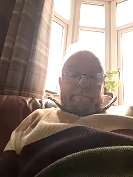 justenjoyingurcompany online show from January 8, 11:16 am