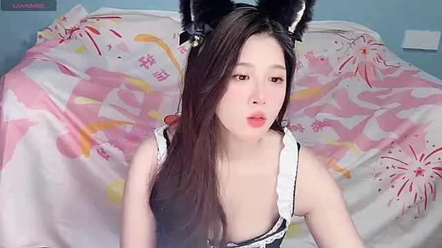 Starlets77 online show from February 8, 9:51 am