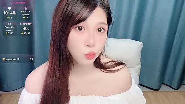 Starlets77 online show from March 16, 3:15 pm