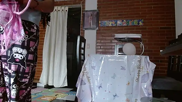 Lia rouse04 online show from March 18, 1:02 pm