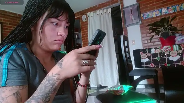 Lia rouse04 online show from March 24, 12:16 pm