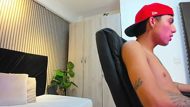 LeoHard   online show from February 1, 2:32 am