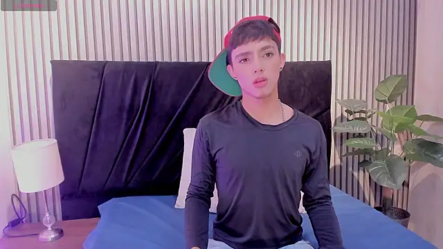 LeoHard   online show from February 5, 1:45 am