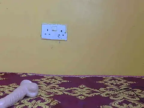 Quueenafrica online show from February 19, 8:39 pm