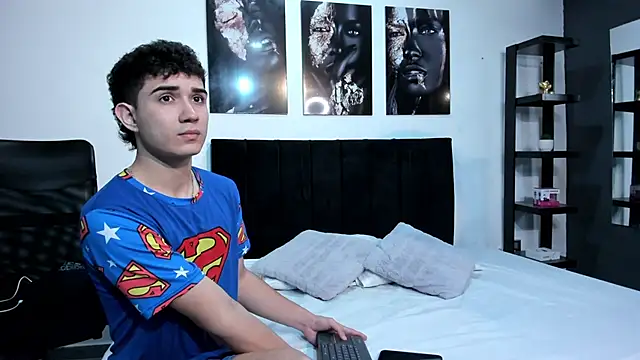 Alejo Grey online show from January 8, 12:55 pm