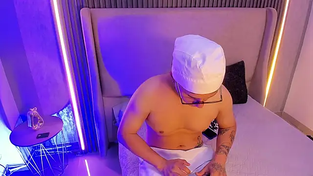 SamuParker online show from January 14, 3:54 am