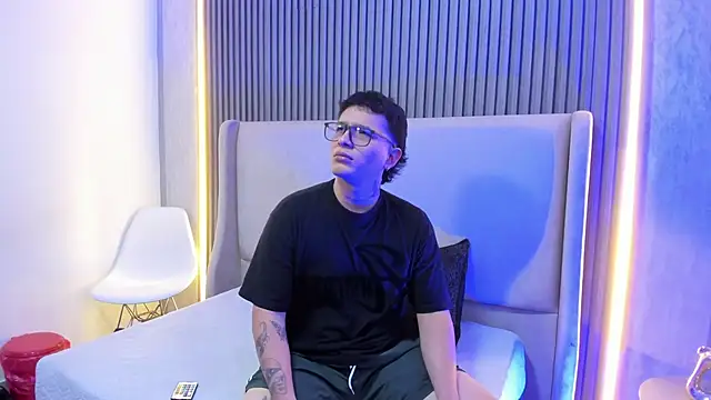 SamuParker online show from January 10, 3:24 am