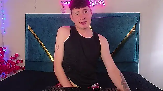 dantte grey online show from January 15, 9:18 pm