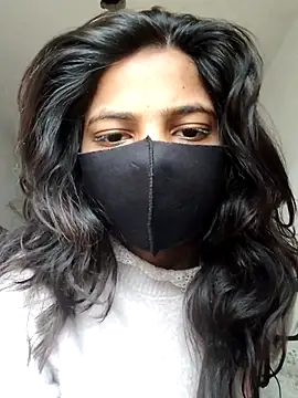 Snapshot of Cutie_doly chatting on January 13, 5:11 am Cutie doly online show from January 13, 5:11 am