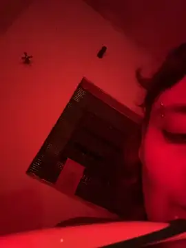 Snapshot of witchdub chatting on February 28, 7:19 am witchdub online show from February 28, 7:19 am