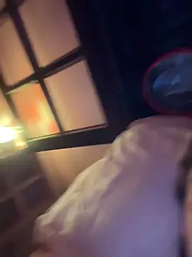 Snapshot of witchdub chatting on February 17, 2:25 pm witchdub online show from February 17, 2:25 pm