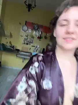 Snapshot of witchdub chatting on February 12, 1:22 pm witchdub online show from February 12, 1:22 pm