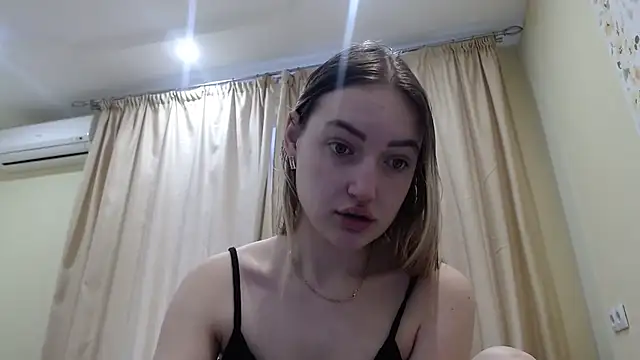 Eva Harris online show from January 15, 8:51 am