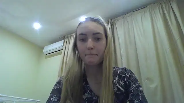 Eva Harris online show from January 14, 4:21 pm