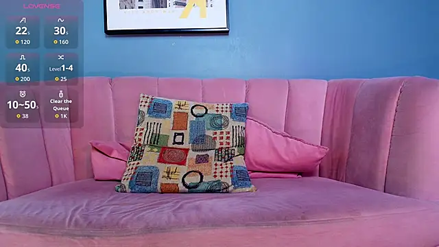 Snapshot of Atlas_desire chatting on January 13, 2:15 am Atlas desire online show from January 13, 2:15 am