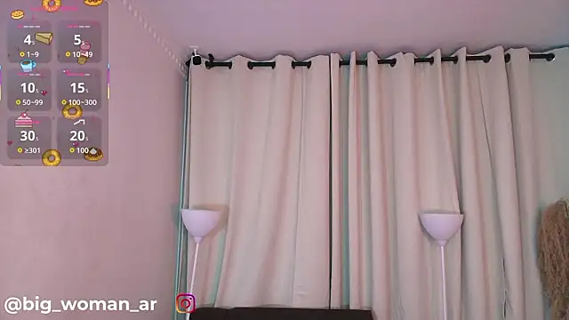 Snapshot of big_woman chatting on February 19, 3:25 am big woman online show from February 19, 3:25 am