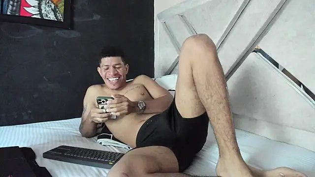 antonio aguilarx online show from February 6, 7:21 pm