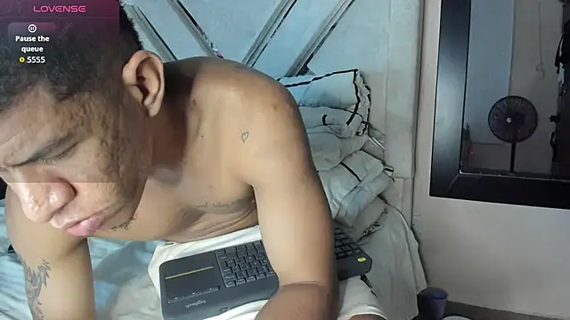 antonio aguilarx online show from March 4, 1:13 am