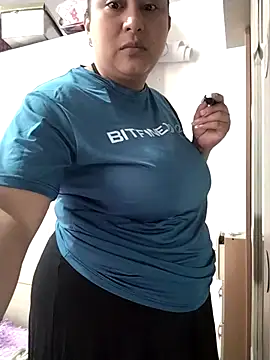 SexyandnaughtyLatinos online show from February 20, 12:51 pm