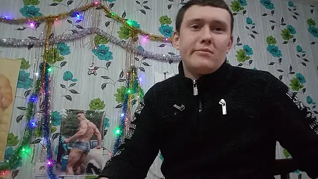 LuxeBoy  online show from January 18, 11:41 pm