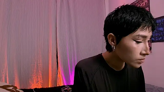 Lesbian Sexxx online show from January 13, 2:37 am