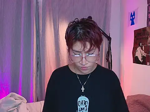 Lesbian Sexxx online show from April 3, 8:37 pm