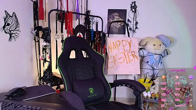 ariannaconnor  online show from April 4, 2:07 am