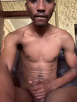 Snapshot of blackmannfly chatting on April 5, 1:40 pm blackmannfly online show from April 5, 1:40 pm