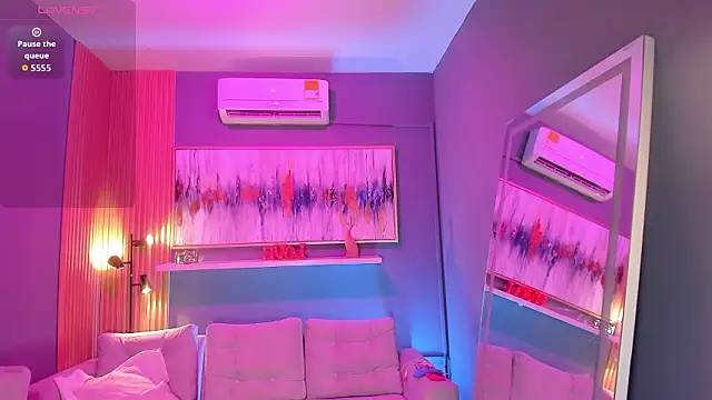 lilian vergara online show from March 4, 7:54 pm