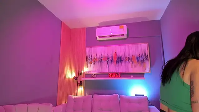 lilian vergara online show from March 18, 7:48 pm