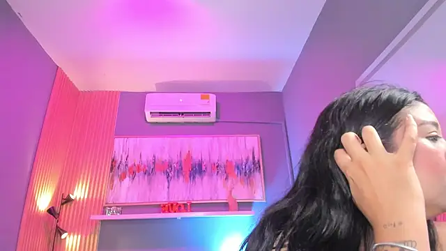 lilian vergara online show from February 13, 7:47 pm