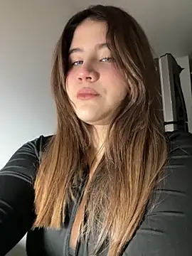 ivy velvet online show from February 14, 2:12 am