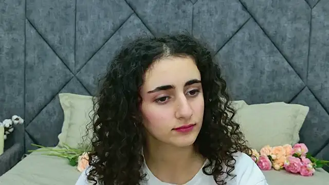 Susan Fors online show from February 15, 6:14 am