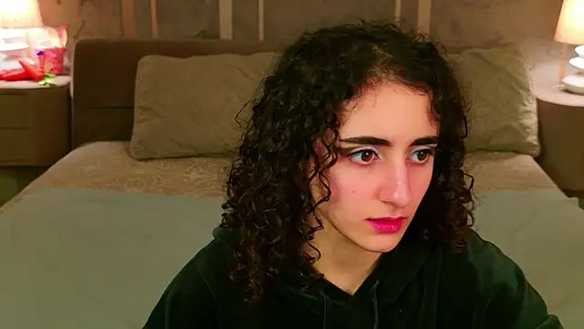 Susan Fors online show from April 4, 5:36 am