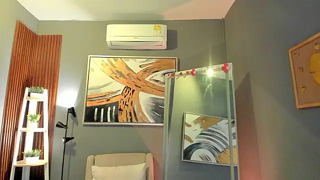 ailann  online show from February 27, 7:46 pm