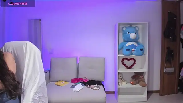  wtdreamgirl online show from March 20, 3:40 am