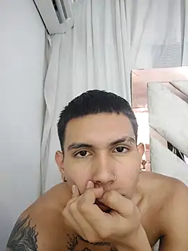 Scook Gray  online show from April 4, 4:46 pm