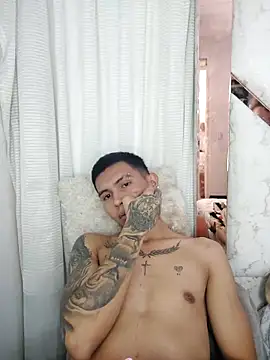 Scook Gray  online show from April 3, 3:40 pm