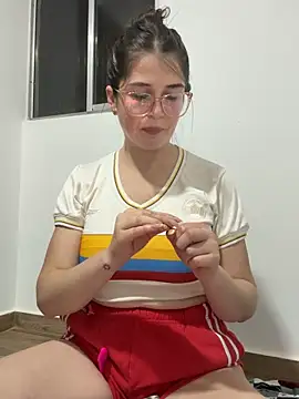 moon0626 online show from June 18, 4:55 am