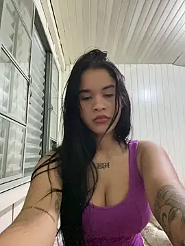 aslhey sandova online show from March 20, 12:33 am