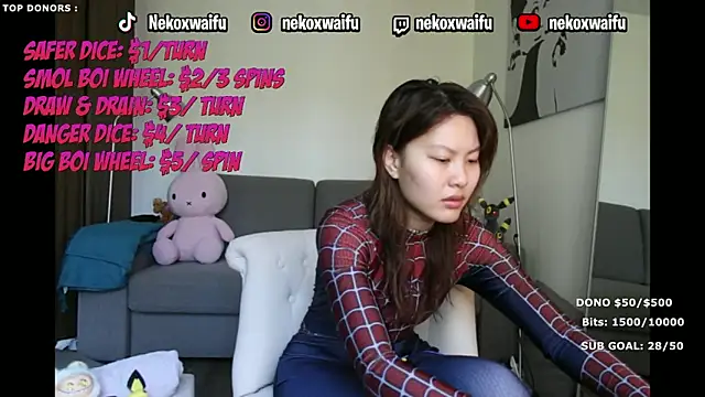 nekoxwaifu online show from March 19, 7:52 am